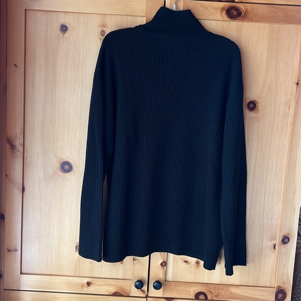 6397 Cotton/cashmere oversize mock t neck sweater, black, size M, NWOT